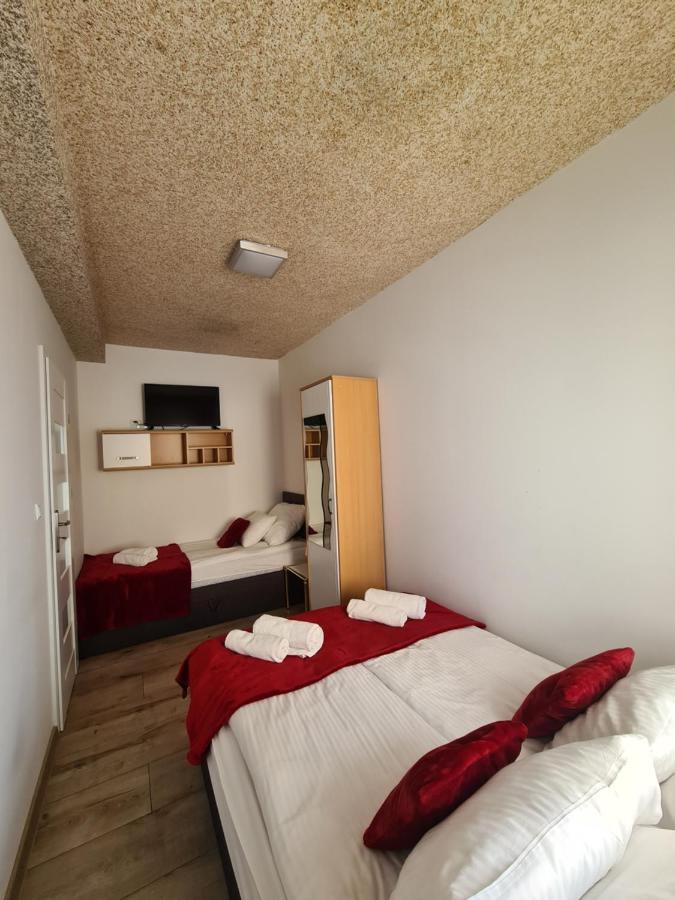 Apartamenty Katarina Ustrzyki Dolne Exterior photo